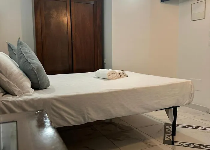 Imperial Colosseum 2 * Roma